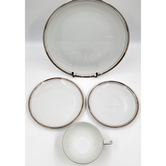 Royalton Translucent Porcelain 4 Piece Setting Luncheon Bread Plates Cup Saucer - Picture 5 of 8